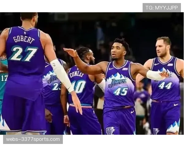 爵士队阶段性使用小个阵容 其节奏变化节点分析 爵士队阶段性使用小个阵容 其节奏变化节点分析